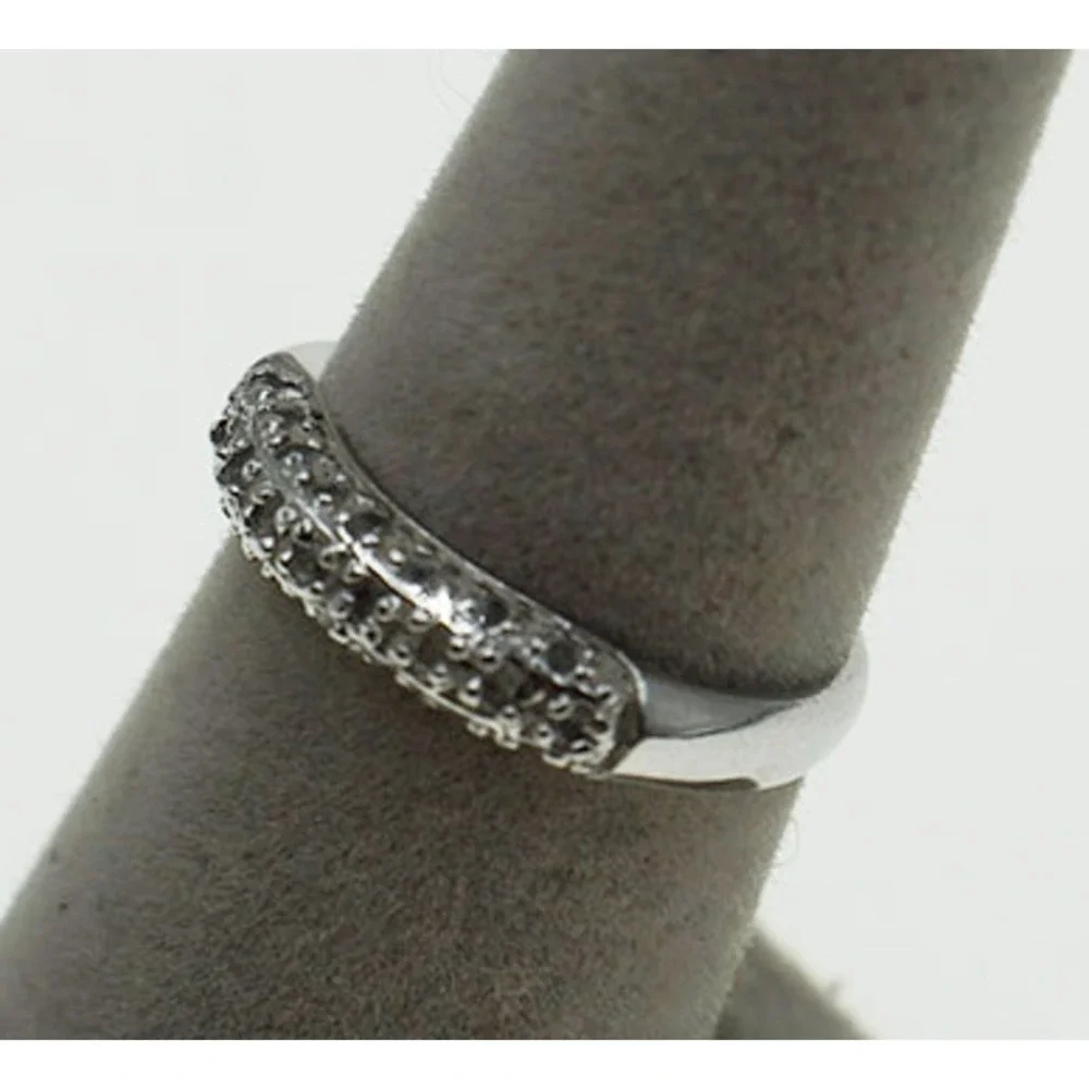 Sterling Silver .925 Size 6.75 Ring‎ Fashion Jewelry